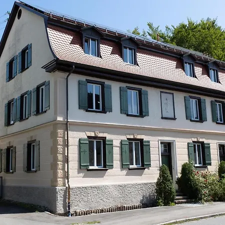 Villaflora Gaestehaus Πανσιόν *