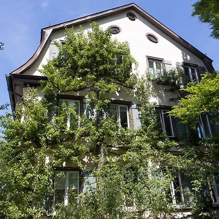 Villaflora Gaestehaus Pensión Riedlingen