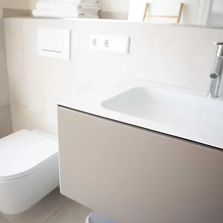 Villaflora Gaestehaus *