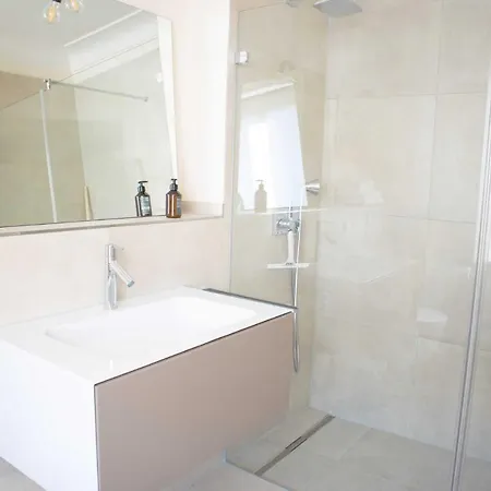 Pensión Villaflora Gaestehaus