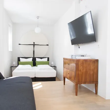 Villaflora Gaestehaus Πανσιόν